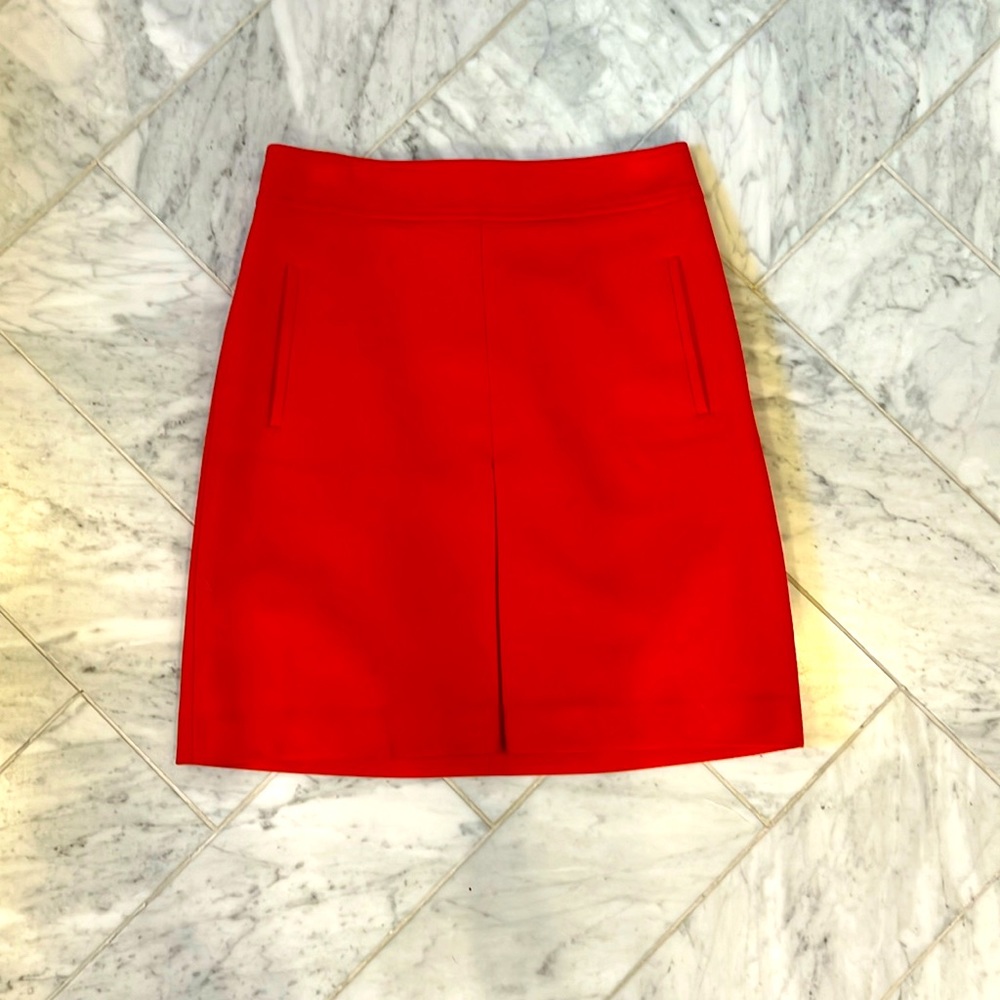Ann Taylor Loft tomato red skirt with pockets